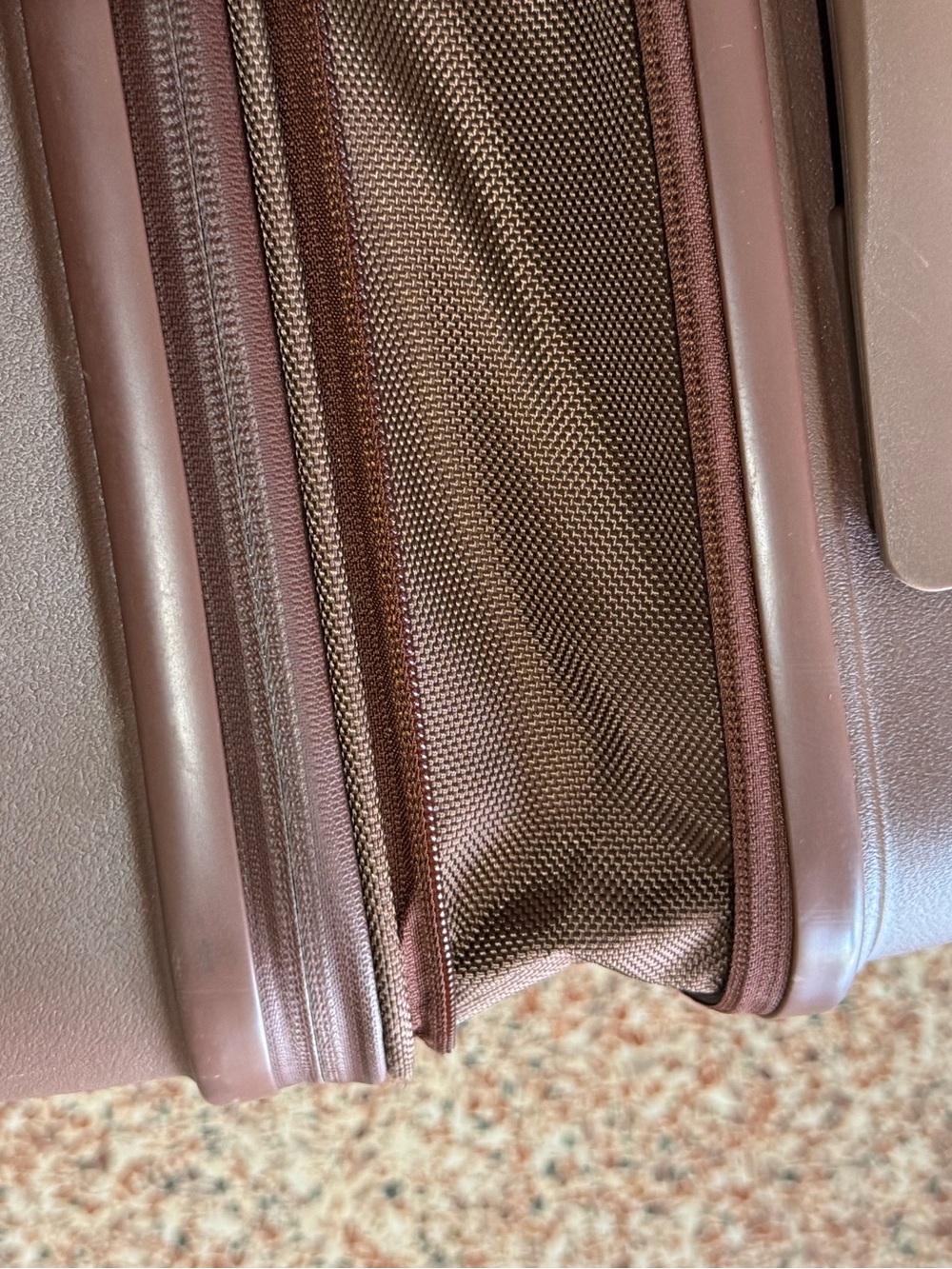 BEIS Compact Carry-On Spinner in Chocolate Brown - Picture 9 of 12